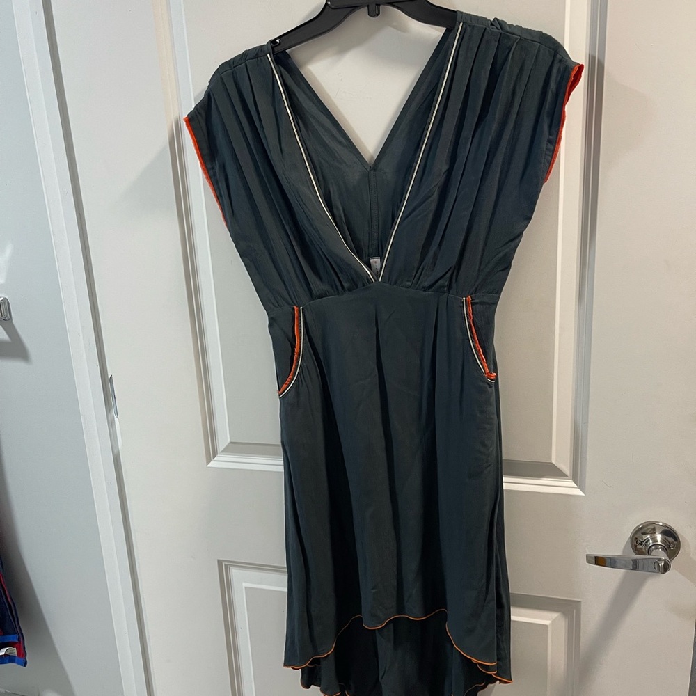 Gingersnap Women's Dark Gray High-Low V-Neck Dress with Orange Trim Have Spots